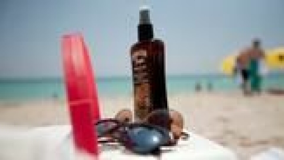 Hawaiian Tropic er en av solkremtypene som inneholder ingredienser Palau vil forby. Hawaiian Tropic er en av solkremtypene som inneholder ingredienser Palau vil forby. Foto: AP Photo / J Pat Carter / File / NTB scanpix