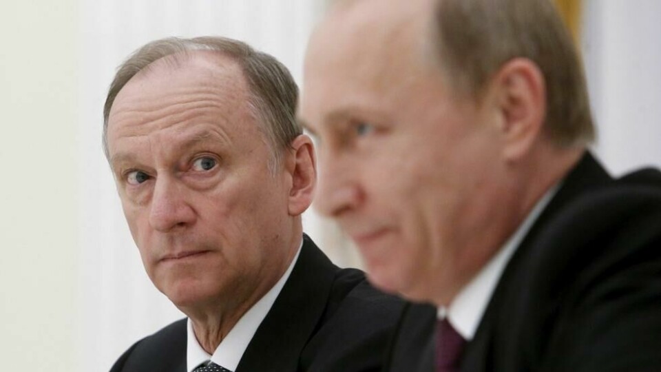 Lederen for det russiske sikkerhetsrådet reiste til Kaliningrad tirsdag. Her er han avbildet sammen med president Vladimir Putin. Lederen for det russiske sikkerhetsrådet reiste til Kaliningrad tirsdag. Her er han avbildet sammen med president Vladimir Putin. Foto: Sergei Karpukhin / Reuters/NTB