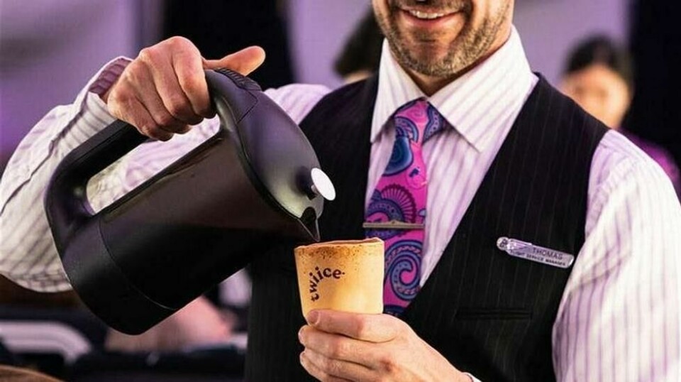 Skal det være en spiselig kopp med kaffe eller te? Foto: Air New Zealand.