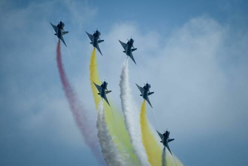 Det kinesiske militæret presenterte nye fly under «Airshow China» sist uke. Det kinesiske militæret presenterte nye fly under «Airshow China» sist uke. Foto: Wang Zhao / AFP