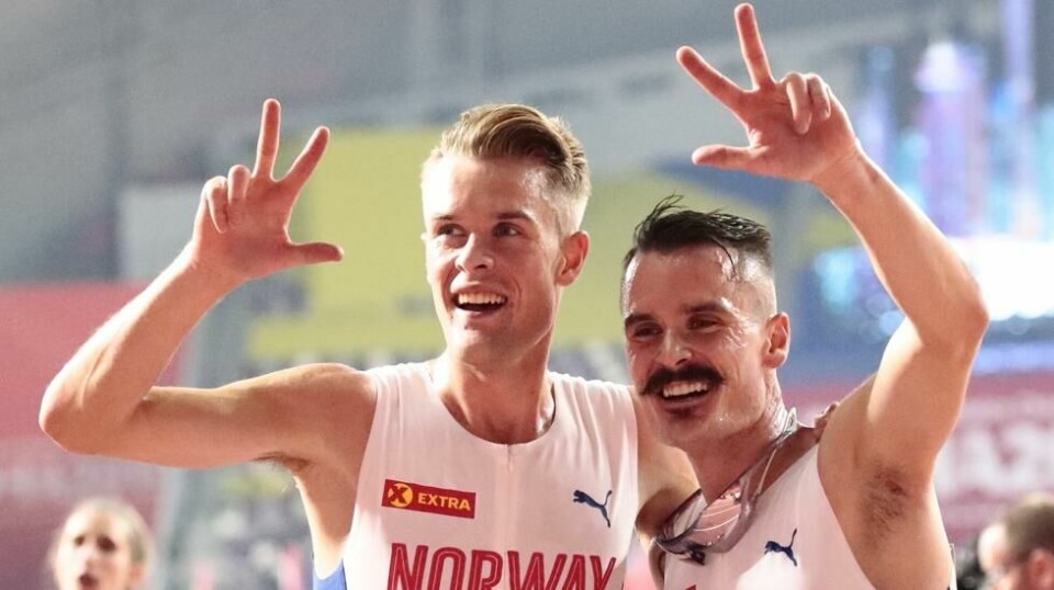 Filip Ingebrigtsen (til venstre) og Henrik Ingebrigtsen etter 5000-meterkvalifiseringen under VM i friidrett 2019 i Doha i Qatar på Khalifa International Stadium. Foto: Lise Åserud / NTB.