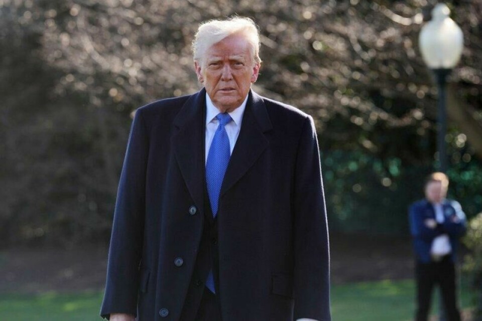 President Donald Trump tror fortsatt at Russland ønsker en fredsløsning i Ukraina.