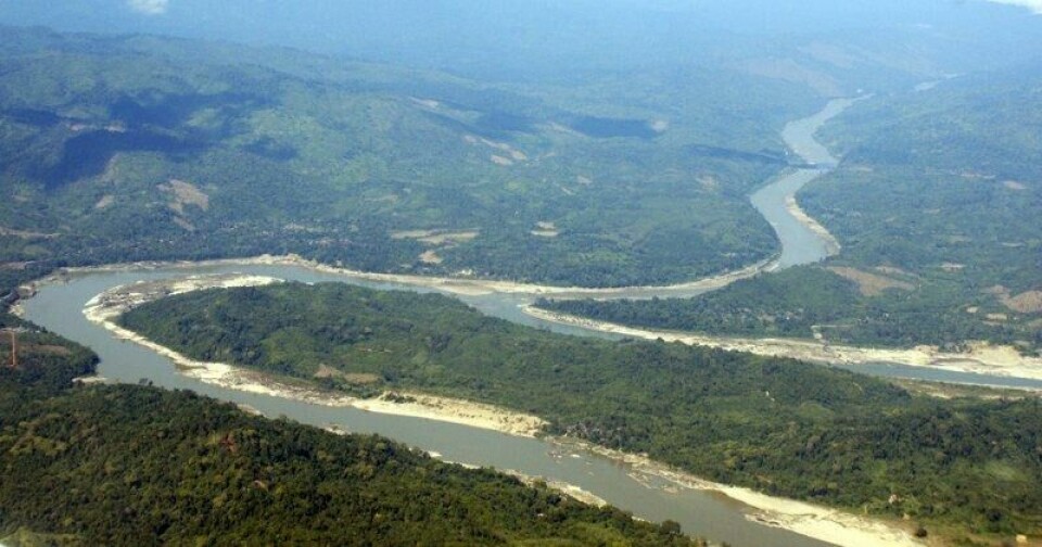Røde Kors frykter at jordskjelvet i Myanmar kan ha skadet demninger og frykter følgene dersom noen av dem skulle briste.