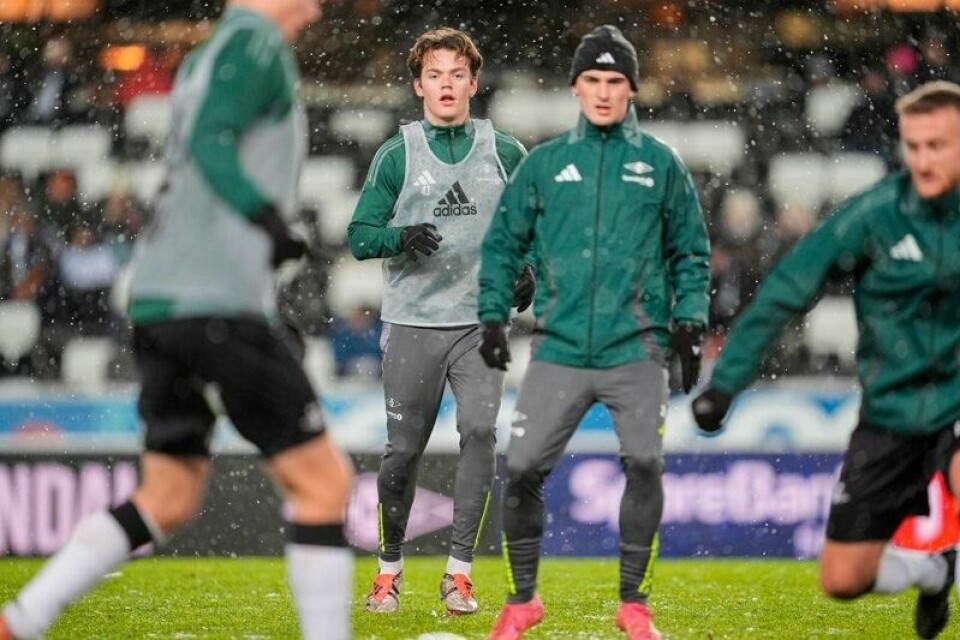 Det blir stenge treninger i Rosenborg dagen før kamp. Her er Sverre Nypan (i midten) på oppvarmingen før en seriekamp mot Sarpsborg i fjor høst.
