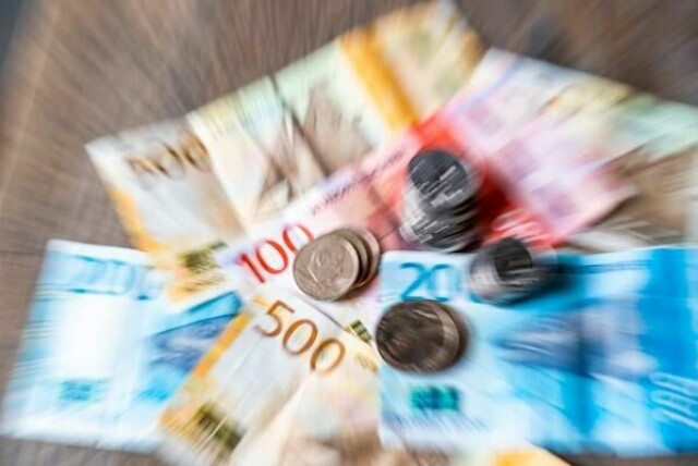Eliteserieklubben Halden er i konkursfare fordi administrasjonen angivelig har budsjettert med for høye sponsorinntekter.