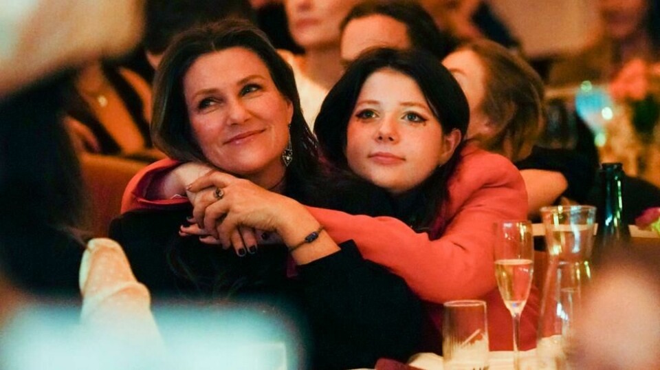 Prinsesse Märtha Louise og Maud Angelica i salen da Lea Isadora Behn ble kåret til årets beautyinfluenser under Vixen awards 2022 på den Gamle Logen Oslo.under Vixen awards 2022 på den Gamle Logen Oslo.