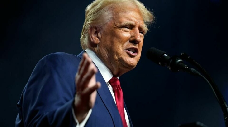 Donald Trump på et valgkampmøte i Arizona forrige uke. Ekspresidenten håper å igjen flytte inn i Det hvite hus etter valget i USA i høst. Foto: Evan Vucci / AP / NTB