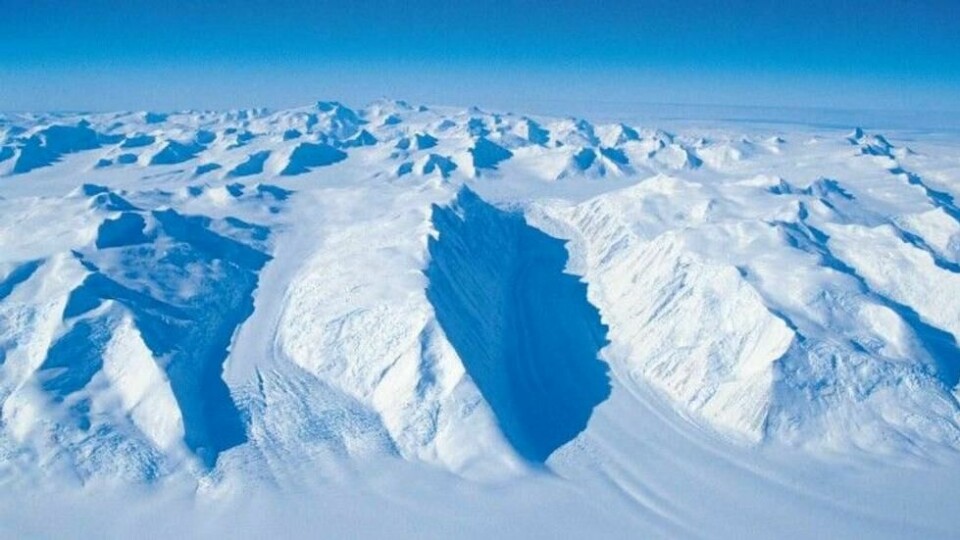 Det er spektakulær utsikt fra flyet over Antarktis. Det er spektakulær utsikt fra flyet over Antarktis. Foto: Antarcticflights.com.au