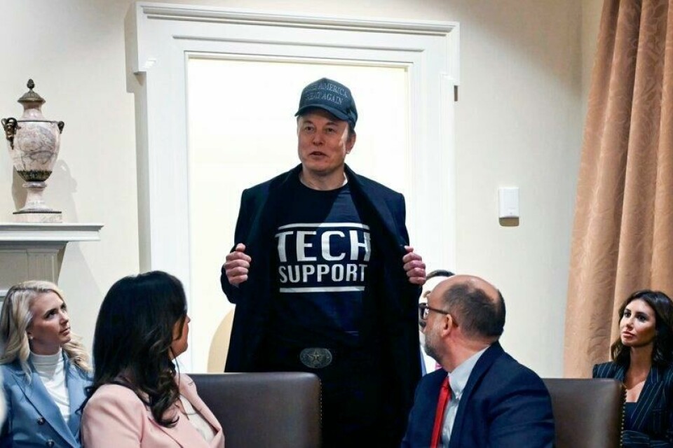 Trump-støttespiller og sløserijeger Elon Musk sier hans effektiviseringskontor skal rette opp raskt når de gjør feil. Han sier den ebolaforebyggende innsatsen ble gjenopprettet uten avbrudd etter at den ble stanset «ved et uhell».