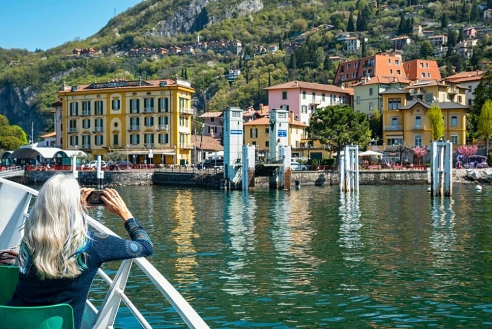 Turistene flommer til de mange småbyene rundt Comosjøen i Italia - som her i Varenna. Turistene flommer til de mange småbyene rundt Comosjøen i Italia - som her i Varenna. Foto: COLOMBO NICOLA / Shutterstock / NTB