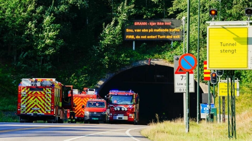 Bildet er fra da det brant i en lastebil i Oslofjordtunnelen i 2021. Foto: Håkon Mosvold Larsen / NTB