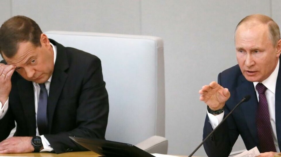 Russlands president Vladimir Putin, til høyre, taler mens statsminister Dmitrij Medvedev ser på under et møte i Statsdumaen, det russiske parlamentets underhus, i Moskva, Russland, tirsdag 8. mai 2018. Illustrasjonsfoto.