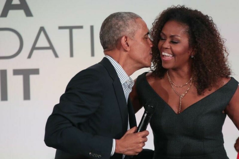 Barack og Michelle Obama har vært gift siden 1992. Her avbildet sammen i 2019. Barack og Michelle Obama har vært gift siden 1992. Her avbildet sammen i 2019. Foto: Scott Olson / Getty / AFP / NTB