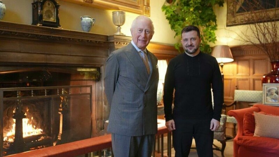 Kong Charles tok imot Ukrainas president Volodymyr Zelenskyj søndag kveld på sitt private gods.