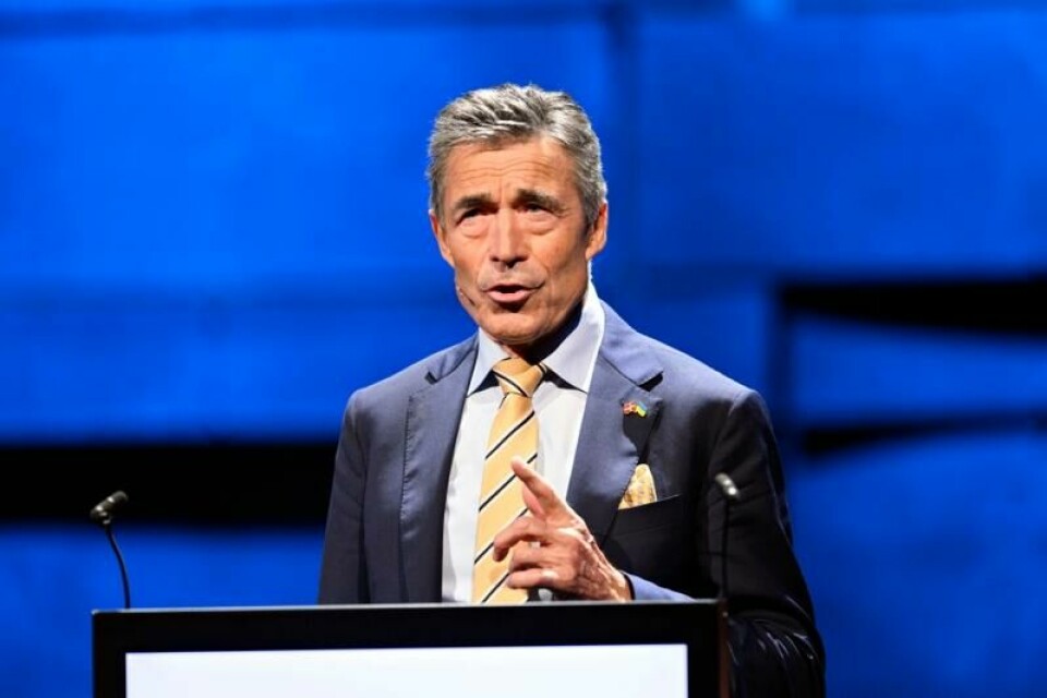 Anders Fogh Rasmussen, tidligere Nato-sjef og dansk statsminister, retter skarp kritikk mot USAs president og visepresident for spillet rundt Grønland.