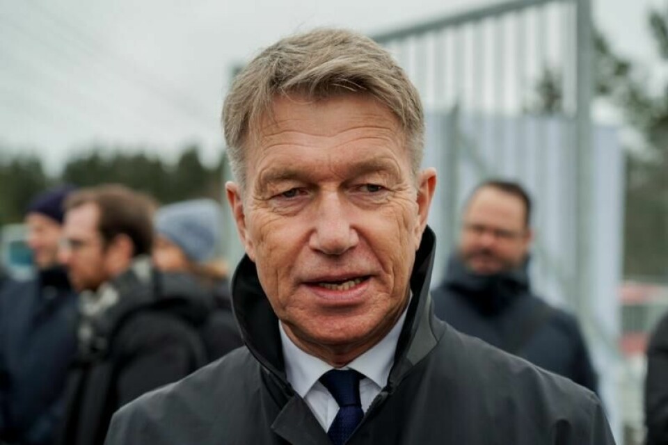 Energiminister Terje Aasland (Ap) advarer mot å snu om Melkøya.