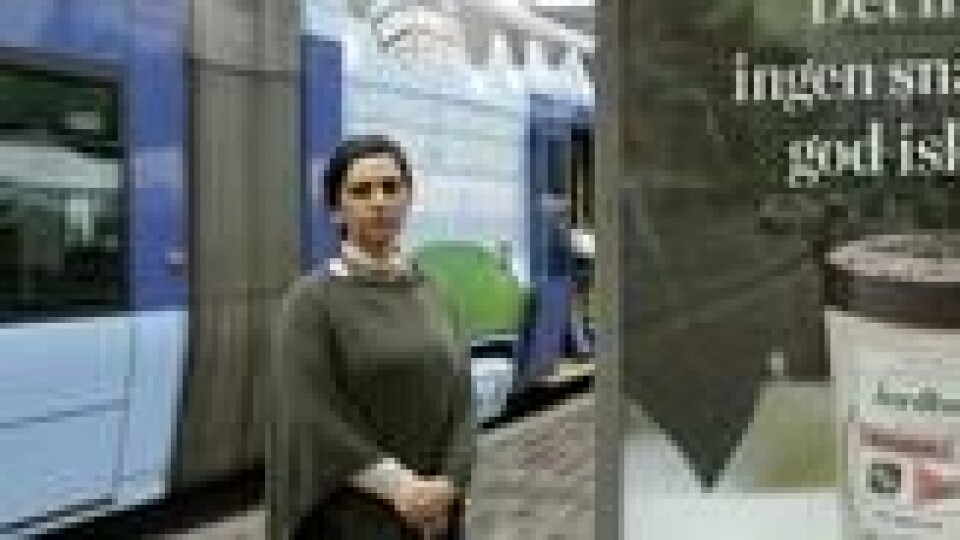 BEKYMRET: Aisha Naz Bhatti Senterpartiets førstekandidat i Oslo mener politikere ikke tar gjengkriminalitet på alvor. BEKYMRET: Aisha Naz Bhatti Senterpartiets førstekandidat i Oslo mener politikere ikke tar gjengkriminalitet på alvor. Foto: Thomas Vermes / ABC Nyheter