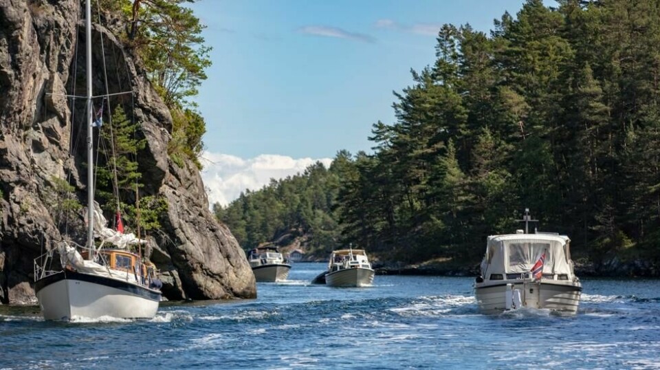 Drømmedager på sjøen. Her fra sundet Kreppa i Langåresund mellom Langøy og Gumøy i Kragerø skjærgård. Foto: Geir Olsen / NTB