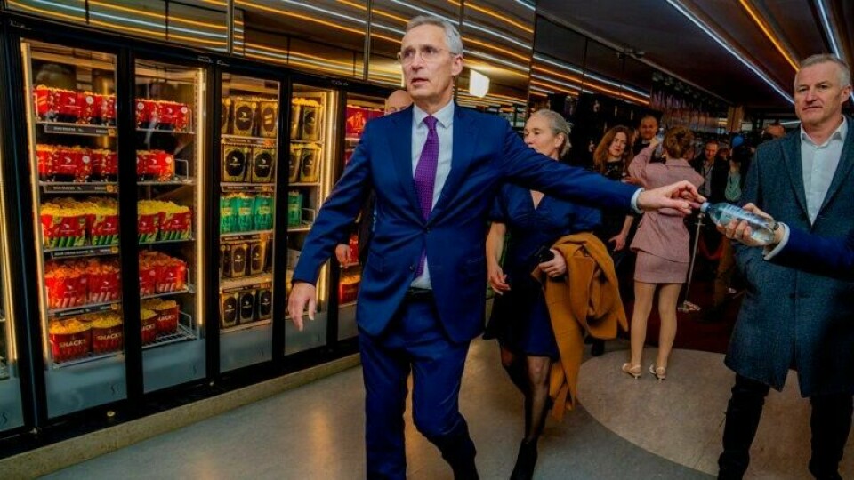 Finansminister Jens Stoltenberg i forbindelse med festpremieren på dokumentarfilmen «Facing war» nylig.