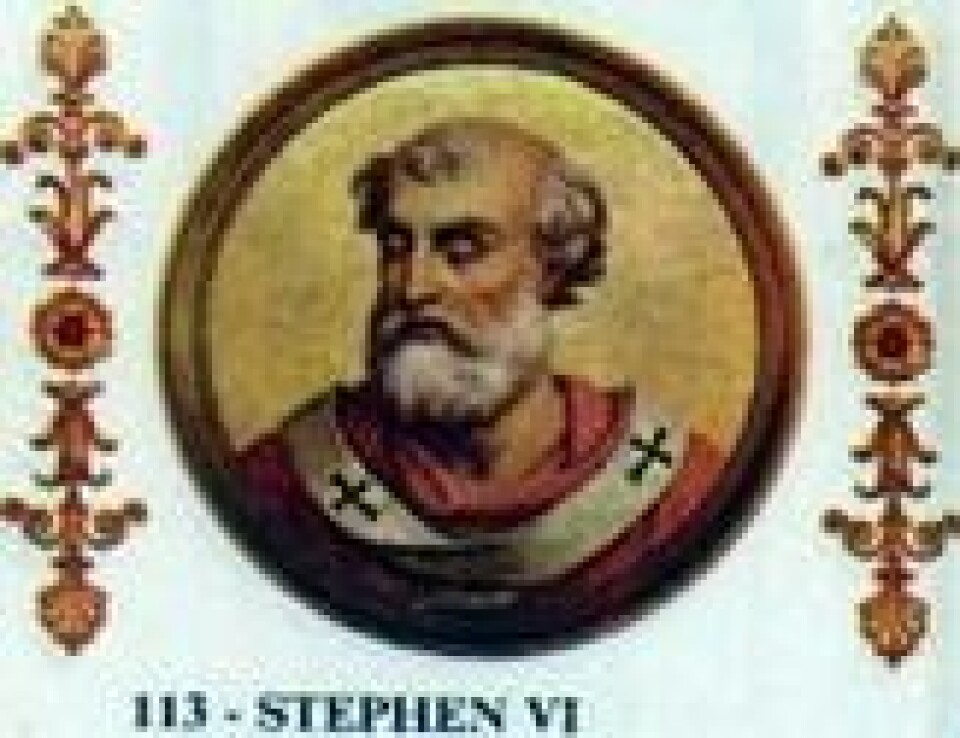 Pave Stefan IV var bare pave fra 22. mai 896 til han ble drept med pute i august 897. Pave Stefan IV var bare pave fra 22. mai 896 til han ble drept med pute i august 897.