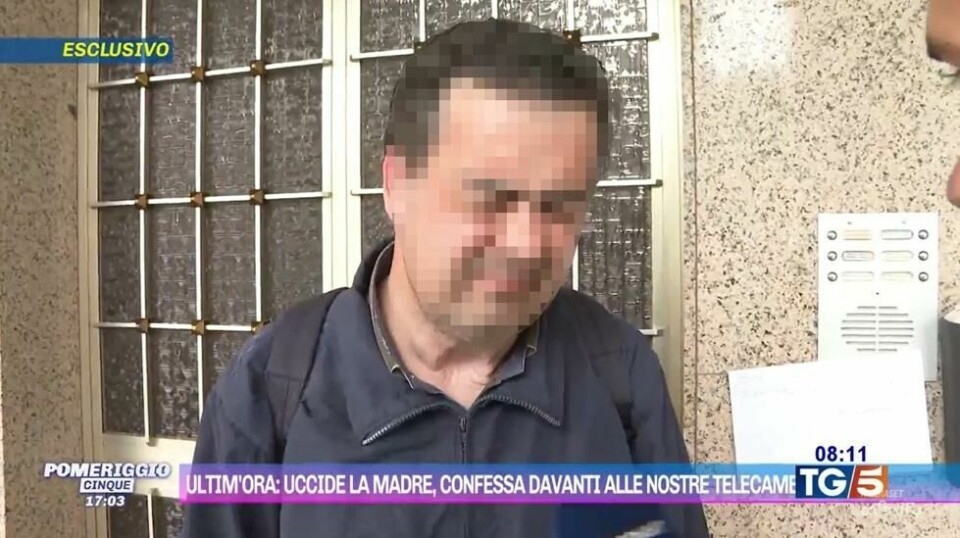 Her blir mannen intervjuet av kringkasteren Mediaset.