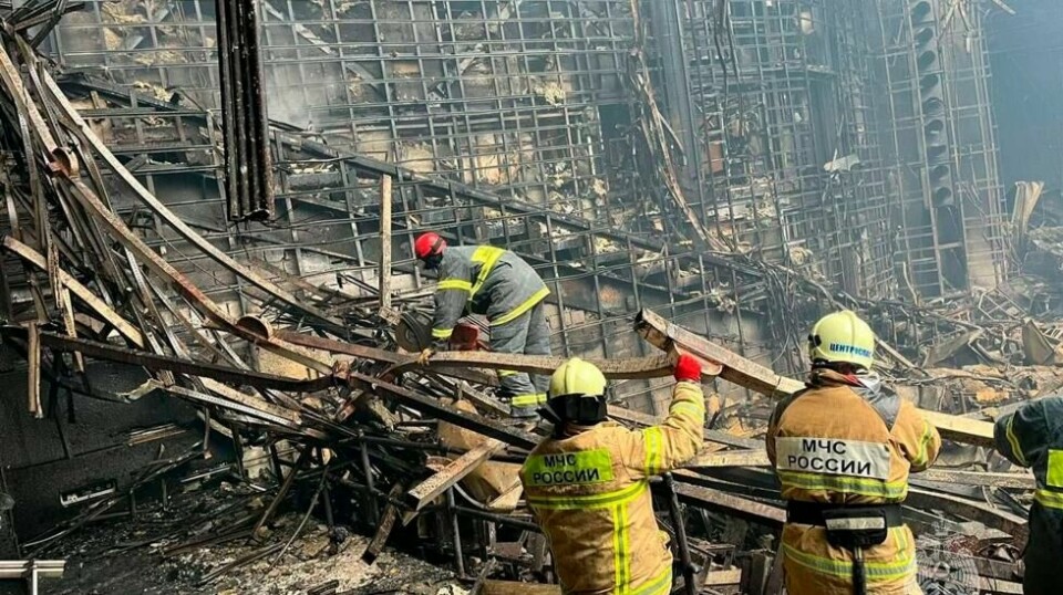 Minst 133 mennesker ble drept i fredagens angrep mot et konsertlokale i utkanten av Moskva. Foto: Russian Emergency Ministry / AP / NTB