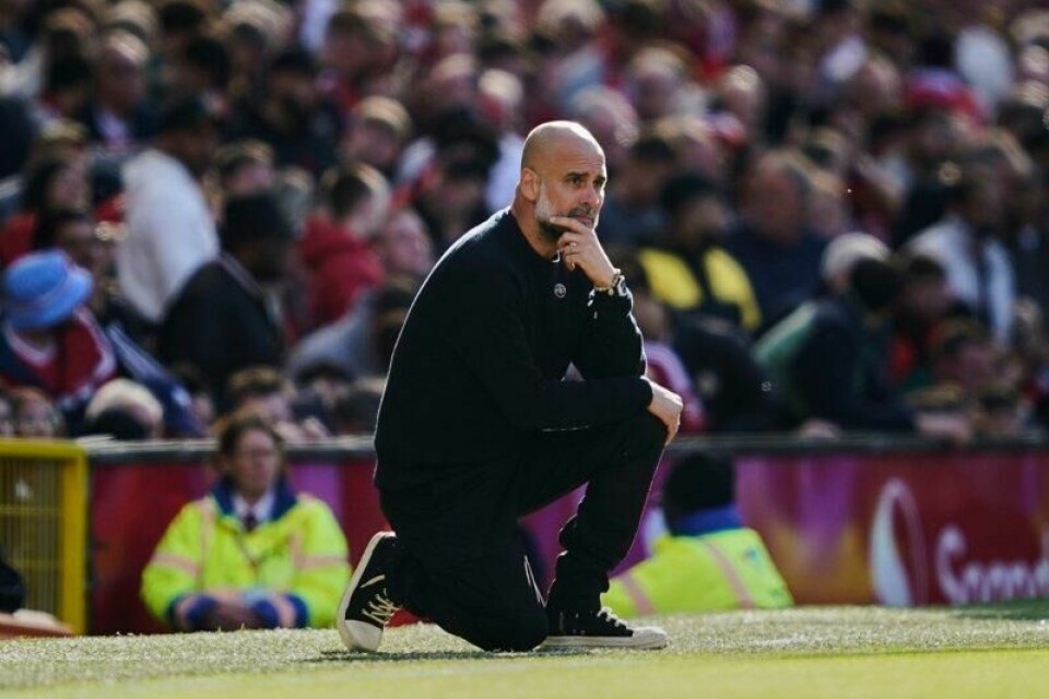 Pep Guardiola tapte poeng i kampen om topp fem i Premier League søndag.