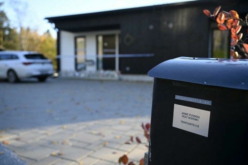 Boligen til Janne Puhakka og nordmannen som er tiltalt for å ha drept den tidligere profesjonelle ishockeyspilleren 13. oktober i fjor. Boligen til Janne Puhakka og nordmannen som er tiltalt for å ha drept den tidligere profesjonelle ishockeyspilleren 13. oktober i fjor. Foto: Antti Aimo-Koivisto / Lehtikuva / NTB