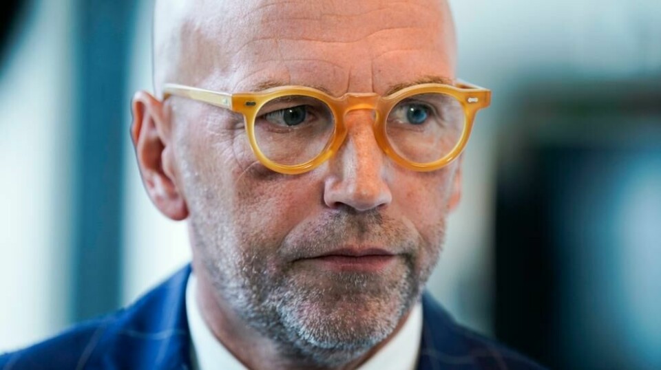 Advokat Brynjar Meling sier til NTB at pakken ga inntrykk av å inneholde noe farlig.