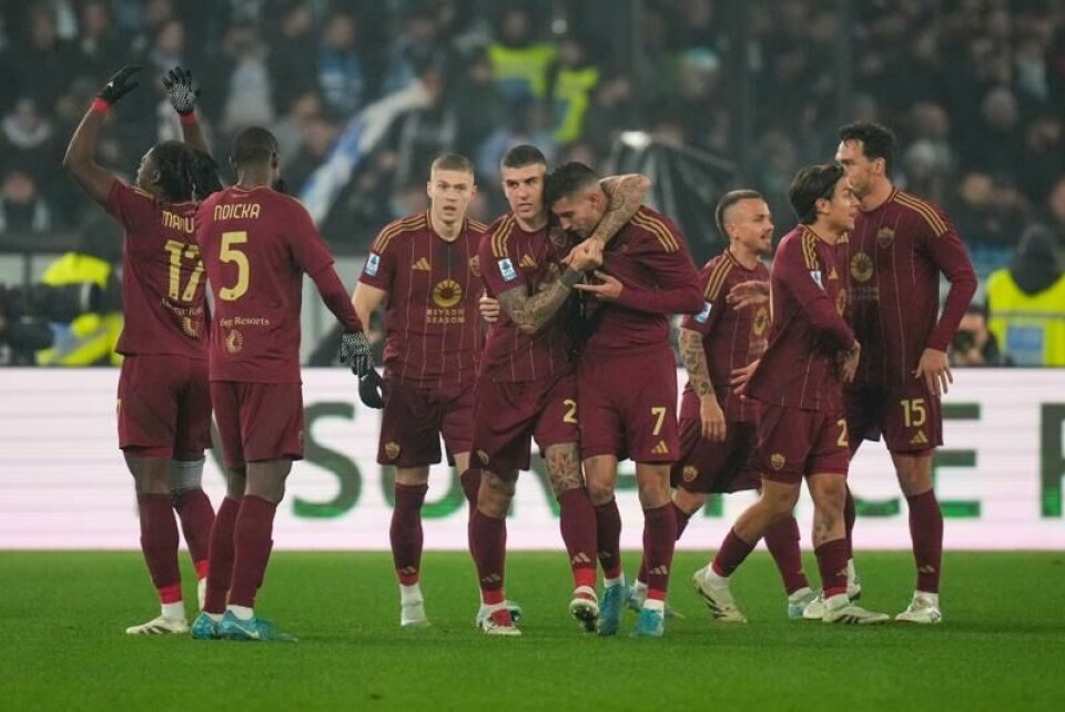 Romas Lorenzo Pellegrini feirer scoring.