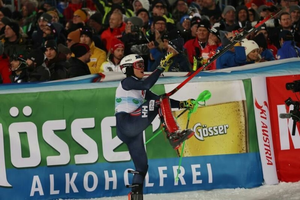 Det ligger ikke an til direktebilder på norsk TV fra slalåmfesten i Schladming i januar.