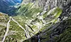 Trollstigveien forbinder Valldal på Sunnmøre med Åndalsnes og Romsdalen. I dette bratteste partiet går veien i sikksakk fra innerst i Isterdalen opp til Stigrøra. Foto: Colourbox.com