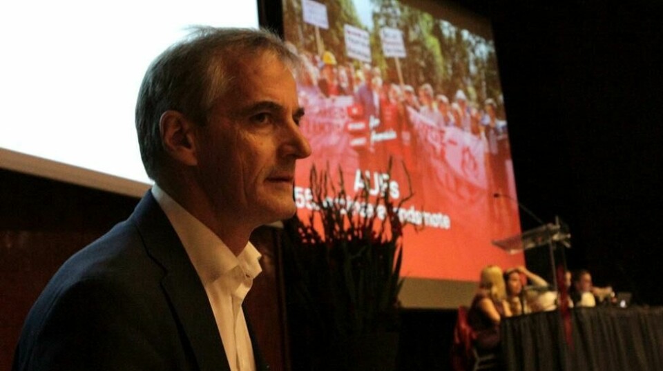 ADVARTE: Partileder Jonas Gahr støre brukte faren for mer forskjeller i Norge som valgkampapell til AUF-landsmøtet fredag.