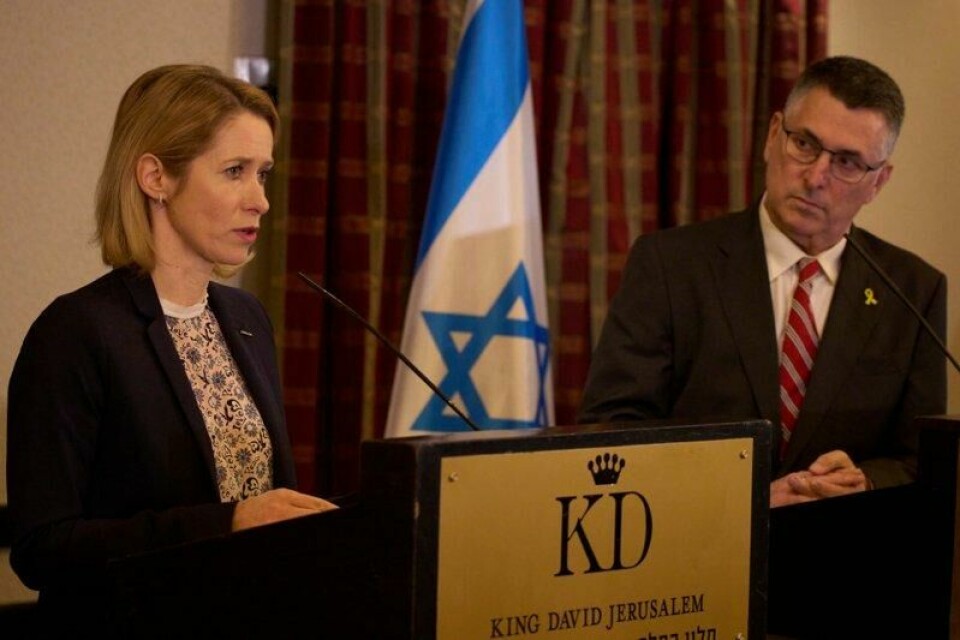 EUs utenrikssjef Kaja Kallas (t.v.) og Israels utenriksminister Gideon Saad.