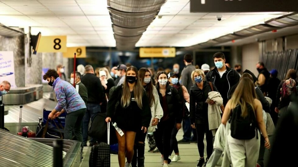 Flyet måtte nødlande på en flyplass i byen Denver. Flyet måtte nødlande på en flyplass i byen Denver. Foto: Kevin Mohatt / Reuters/NTB