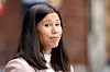 Byråd for miljø og samferdsel Lan Marie Nguyen Berg (MDG) møtte pressen i Oslo rådhus onsdag etter at det ble klart at byrådet går av som følge av mistillitsforslaget henne. Foto: Fredrik Hagen / NTB