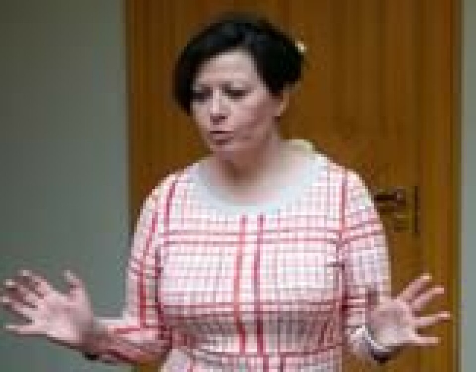 HELGA PEDERSEN: – Det er mulig å finne en løsning for reindrifta hvis Elkem får utvide i Tana. HELGA PEDERSEN: – Det er mulig å finne en løsning for reindrifta hvis Elkem får utvide i Tana. Foto: Vidar Ruud / NTB scanpix