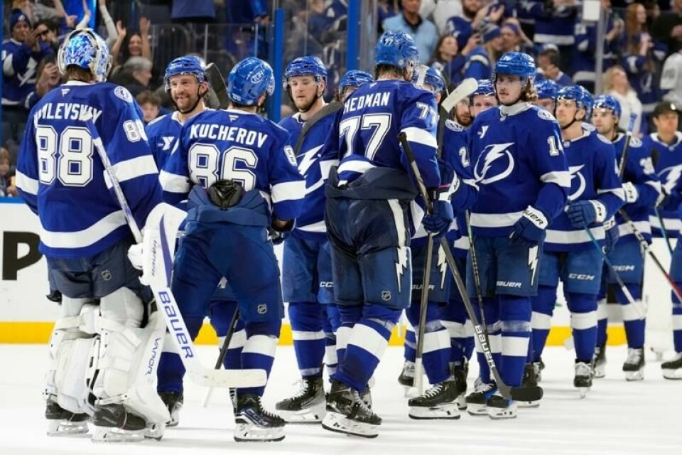 Tampa Bay Lightning vant til slutt 4-3 over Anaheim Ducks i torsdagens NHL-kamp. Kampen gikk til en målløs spilleforlengelse før Lightning vant på straffeslag.