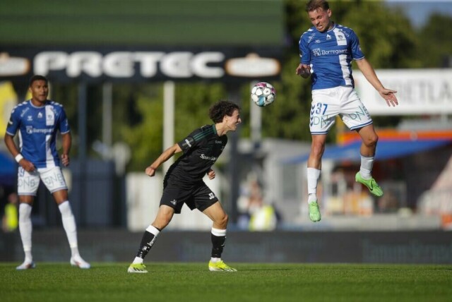 Leo Cornic på vei bort fra Rosenborg. Foto: Christoffer Andersen / NTB (Foto: Foto: Christoffer Andersen / NTB)