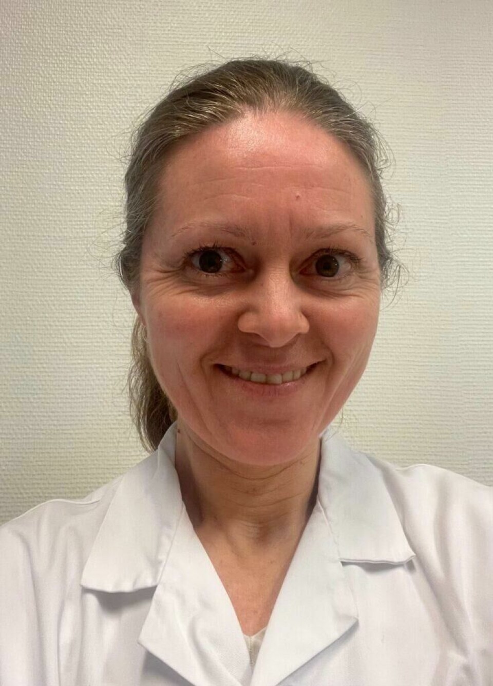 Ragnhild Gulsvik, Lungelege, fungerende leder for RAAO (Regionalt senter for astma, allergi og overfølsomhet), Helse Sør-Øst, og leder for NFAI (Norsk forening for allergologi og immunpatologi