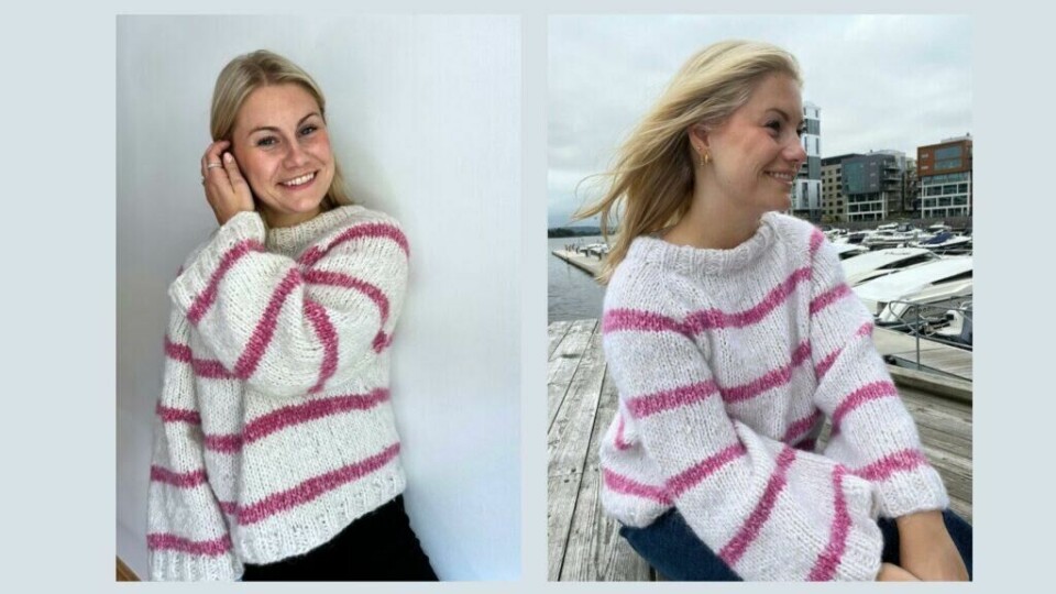Emilie stråler i sitt eget design – den myke og stilige Carolinegenseren! En genser strikket med raglan i trendy rosa striper og en komfortabel passform. (Foto: Knitting by Emilie) Emilie smiler mens hun poserer mot en hvit vegg iført Carolinegenseren, hennes eget strikkedesign. Genseren er håndstrikket i mykt garn med hvit base og delikate rosa striper. Den har en oversized passform, vide ermer og et lunt uttrykk som kombinerer stil og komfort.