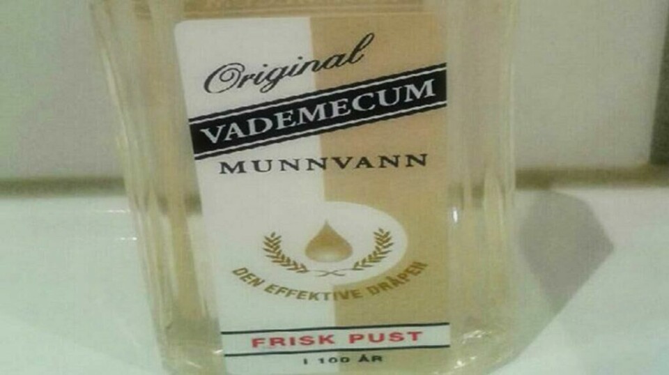 Vademecum munnskyllevann ble lansert i Norge så langt tilbake som i 1897. vademecum munnskyllevann har vært med oss i en mannsalder.
