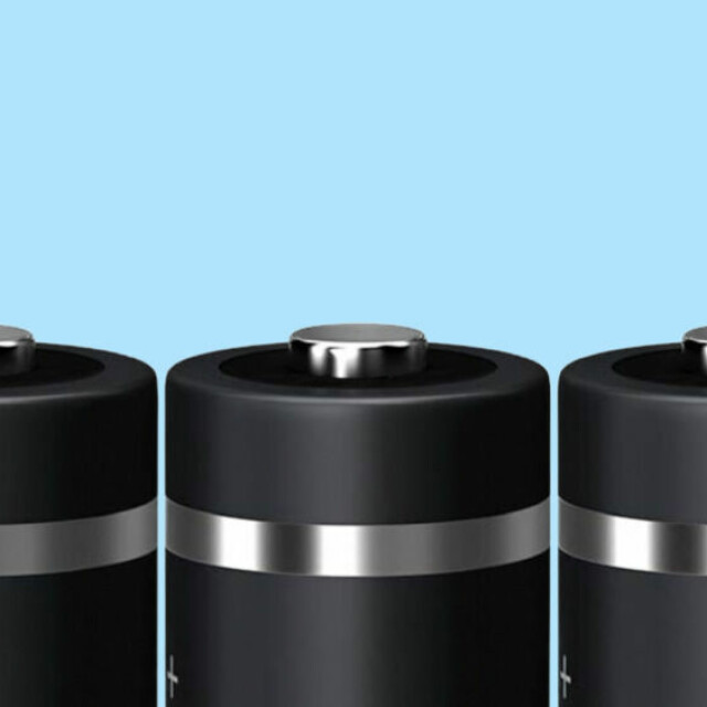 Oppladbare AA- og AAA-batterier kommer i varierende kvalitet. Forbrukerrådet har kåret de beste. (Foto: ABC Startsiden/Herman Arneberg Johnsen)