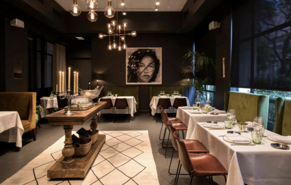 Stilfulle Grand Hotel Central i nærheten av bydelen Born høster god kritikk på Booking.com. (Foto: Booking.com) Bilde fra stilfulle Grand Hotel Central i Barcelona.