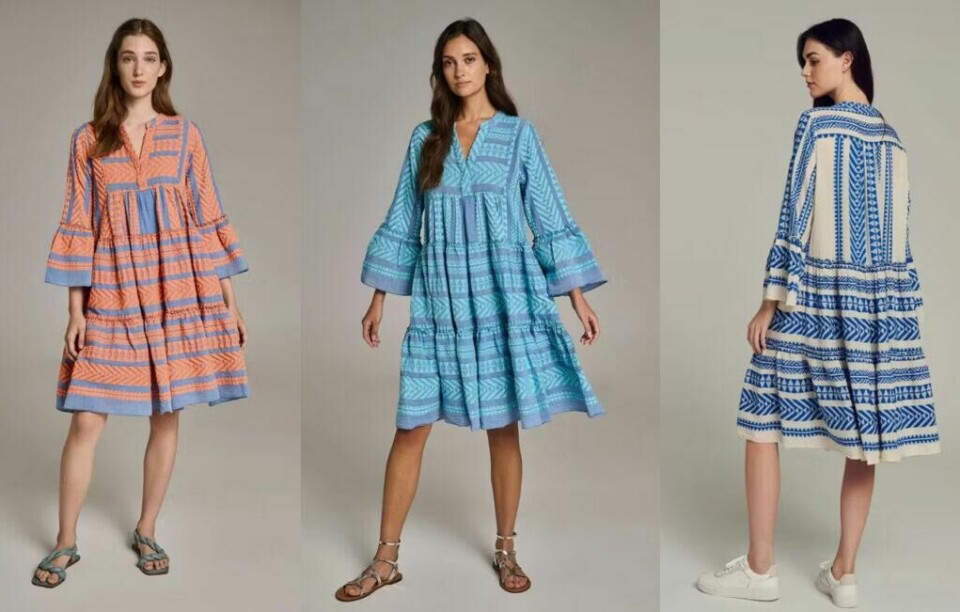 Dette er den litt lengre varianten av «Floyd-kjolen»i , eller rettere sagt Ella dress, fra Devotion Twins. Her får du kjolen i en knelang-variant, men fortsatt i flotte farger som grønn, blå og hvit. Under finner du noe av utvalget for deg som vil ha Floyd-kjolen i lang variant. (Foto: Villoid) 3 bilder av «Floyd-kjolen» Ella-dress fra Devotion Twins. Fra venstre: Kvinne i flerfarget kjole i oransje og blå. Midten: Kvinne i blå og turkis floyd-kjole. Høyre: Kvinne i blå og off-white Floyd-kjole.