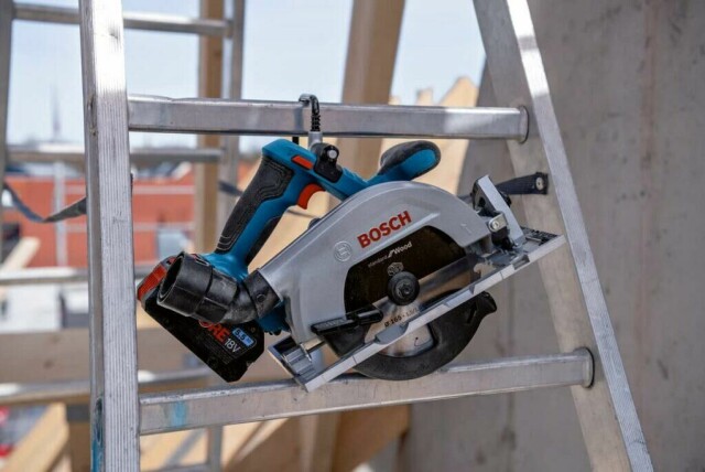 Nå kan du spare mye penger på blant annet sirkelsag fra Bosch! (Foto: Bosch)