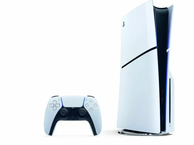 Ønsker du deg en PS5 til jul, eller kanskje du skal gi en bort? Da bør du vurdere PlayStation 5 Slim-modellen.