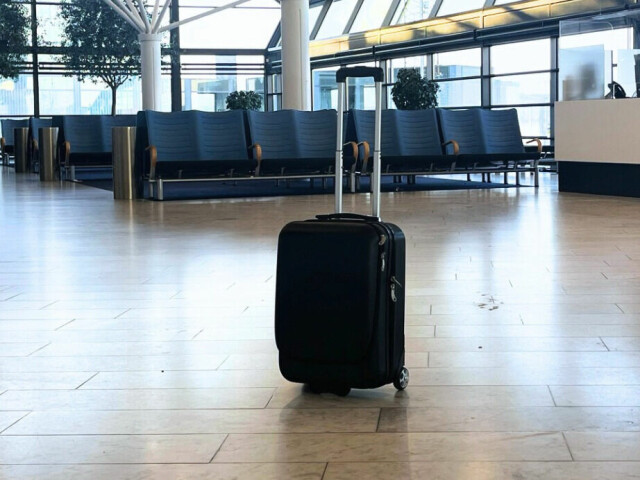 Er du på utkikk etter en skikkelig slitesterk, praktisk eller flott håndbagasje? Vi har funnet frem testvinnerne i 2024 og 2025 og de som blir kåret til best i test er fra populære merker som Samsonite, Osprey, Patagonia, Cotopaxi og Eastpak. (Foto: Cecilie Aasland / ABC Startsiden)