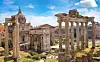 Bilde av Forum Romanum i Roma med gamle ruiner fra romertiden. Her finner du billige storbyferier i Europa til byer som London, Berlin, Barcelona, Paris og Roma.