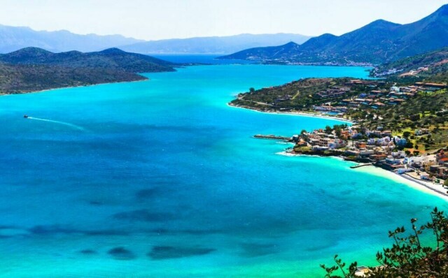 Dette sier de store reiseaktørene som Ving, TUI og Apollo om hvor det er billigst å reise til i Hellas! (Foto: Colourbox)